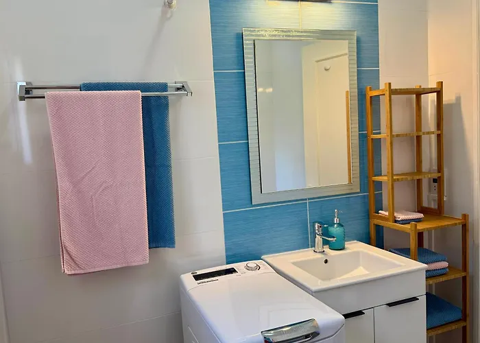 Golden Palms Paradise Garden