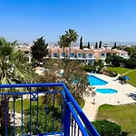 דירה Golden Palms Paradise Garden פאפוס